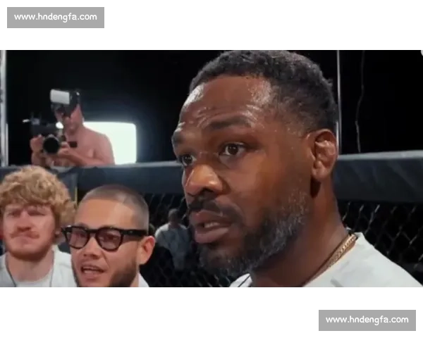 骨头琼斯与科米尔世纪宿敌对决回顾与格斗王朝之争终极较量全景解析