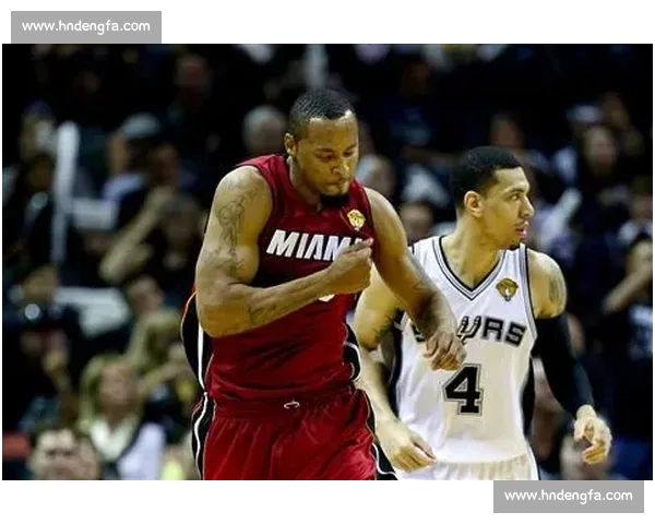 麦考尔对决刘易斯重塑重量级格局的世纪之战力量技巧意志全面碰撞